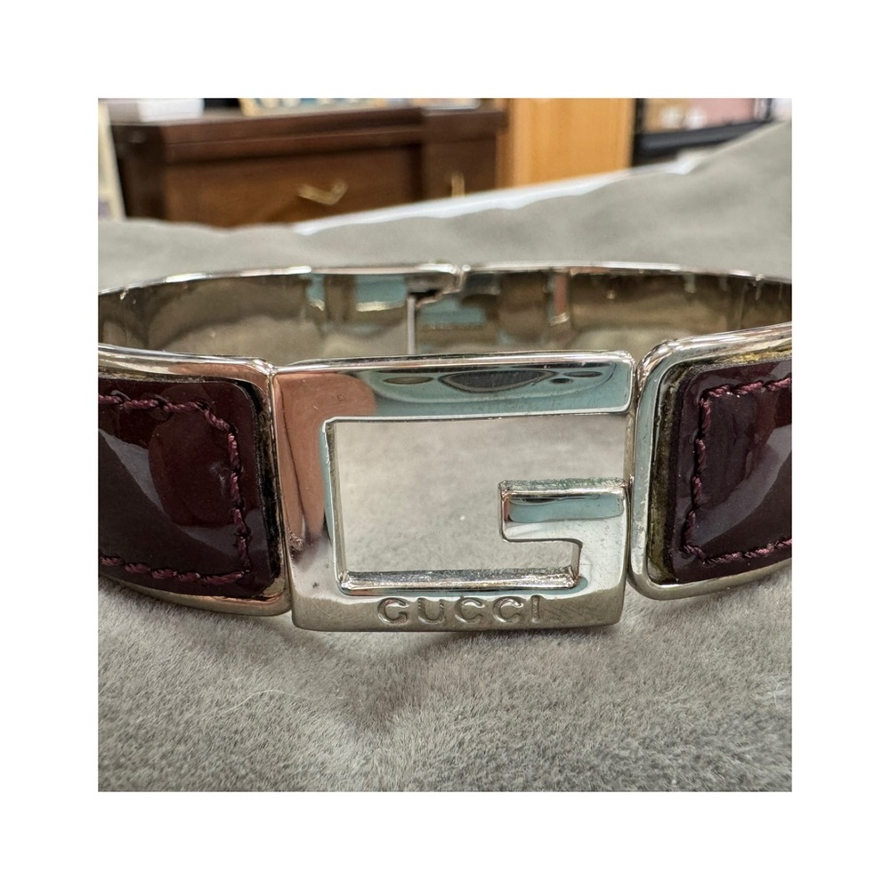 Gucci Burgundy Patent Leather Bangle Bracelet - Picture 3 of 5